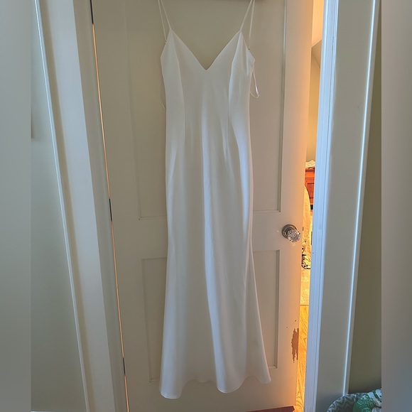 Katie May Bambina Gown! - Picture 1 of 4